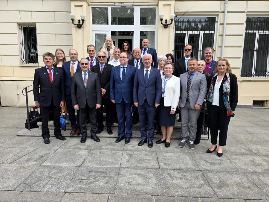 Eveniment Academia Română - Dumitru Prunariu