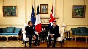 „Demonstrează ce poate realiza colaborarea”: Andy Burnham laudă relațiile dintre Marea Britanie și UE la întâlnirea cu Emmanuel Macron