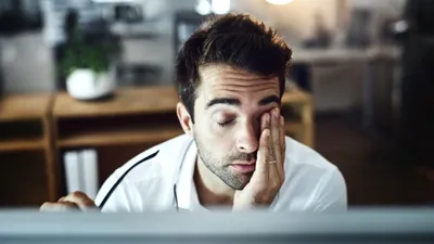 STUDIU 45% dintre angajații români sunt în burnout