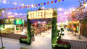 Un nou proiect în inima Capitalei, care să rivalizeze cu Centrul : Se deschide primul parc permanent de restaurante / Investiţia se ridică la 200.000 euro