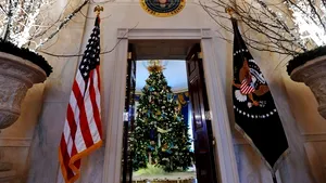 Vezi aici cum arată bradul de Crăciun de la Casa Albă - FOTO