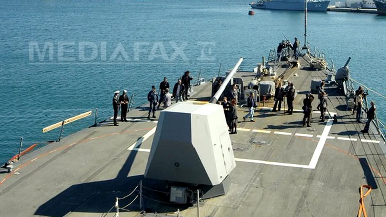 Distrugătorul USS Truxtun a părăsit Marea Neagră