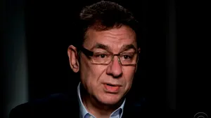 CEO-ul Pfizer: COVID-19 va „deveni ca gripa” cu ajutorul vaccinurilor/ Când va reveni viaţa la normal în Europa în opinia oficialului de la Pfizer