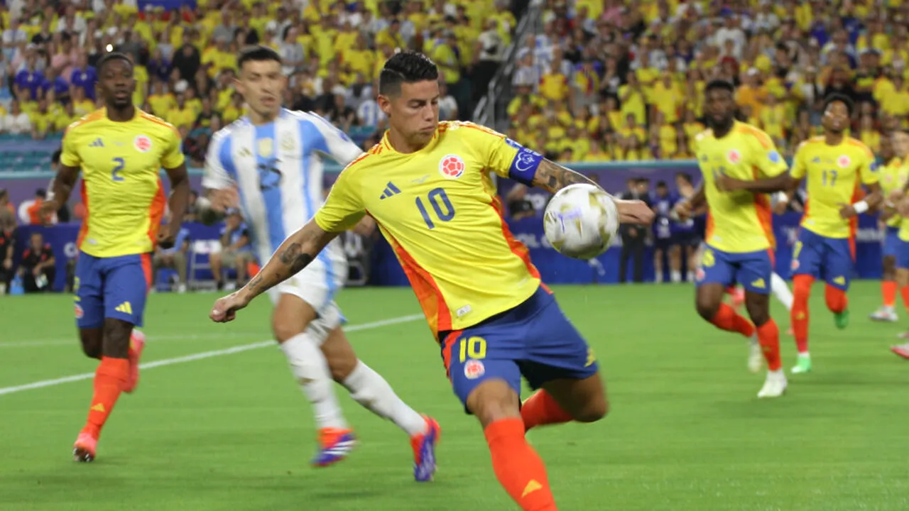 James Rodríguez, căpitanul echipei Columbiei de fotbal, spitalizat după o deshidratare severă