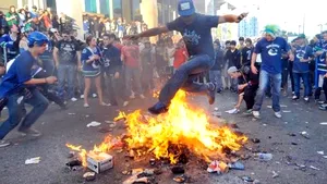 Proteste în Columbia: Mii de oameni au participat. Trei poliţişti, ucişi în urma exploziei unei bombe la o secţie de poliţie 