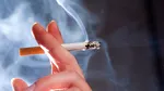 Un singur pachet de ţigări îţi poate lua aproape 7 ore din viaţă, arată un nou studiu britanic