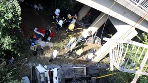 Cel puţin 16 ruşi au murit într-un accident rutier în sud-vestul Turciei