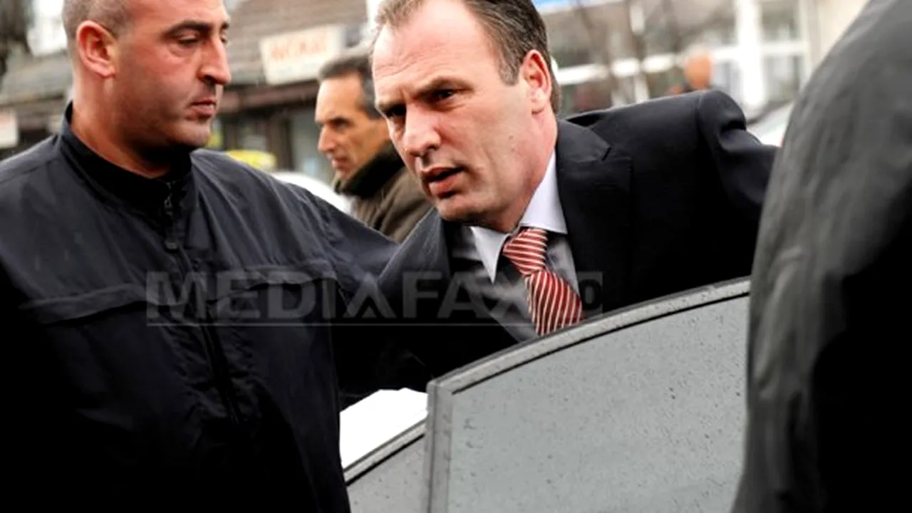 Premierul kosovar critică UE pentru că a plasat în detenţie un fost lider de gherilă: 