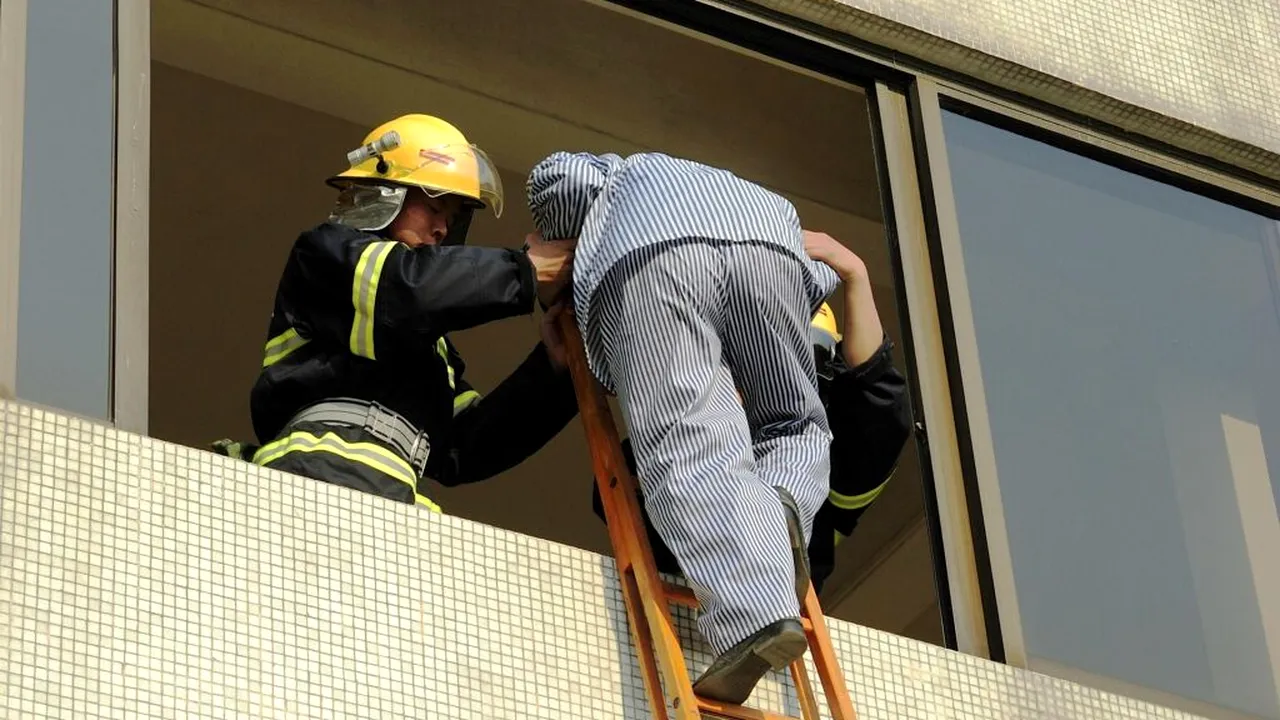 Incendiu uriaș într-un spital american. Pacienții au fost evacuați