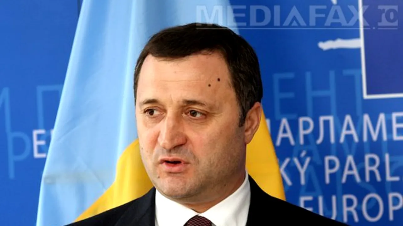 Vlad Filat cere explicaţii ambasadei Moscovei cu privire la vizita unor deputaţi ruşi la Tiraspol