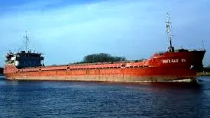 A ship sank in the Black Sea, off Constanţa Port. Two others died and a third is missing
