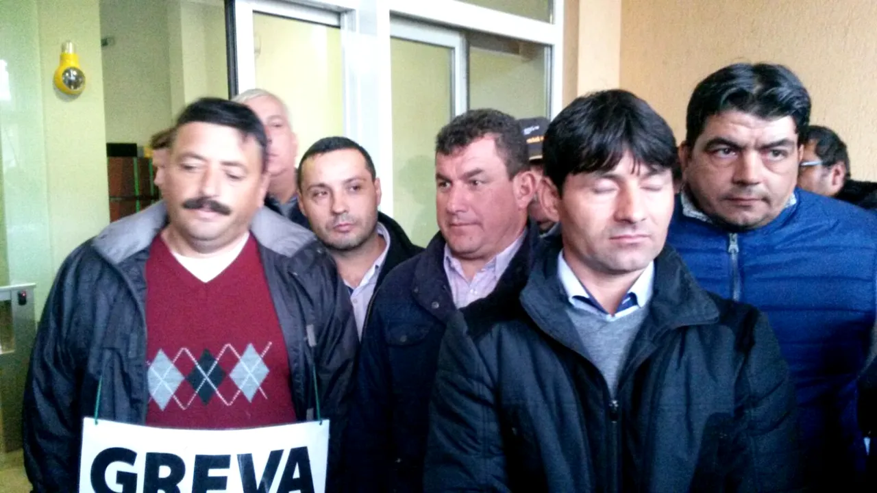 Cei 40 de mineri de la CEO Oltenia care au intrat în greva foamei au renunţat la protest
