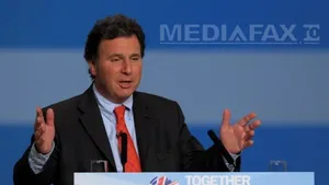 Membru al Cabinetului britanic, criticat pentru o declaraţie despre impactul imigraţiei românilor