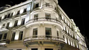 Ce hoteluri afiliate unui lanţ internaţional vor fi deschise în 2025? Patru hoteluri din ţară îşi vor deschise uşile pentru turişti, printre care şi Corinthia