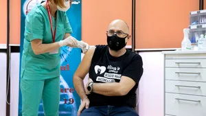 Vicepremierii şi miniştrii Guvernului Cîţu se vaccinează împotriva COVID-19