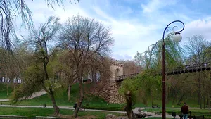 Ce s-a întâmplat după ce în Craiova s-au deschis parcurile la miezul nopţii