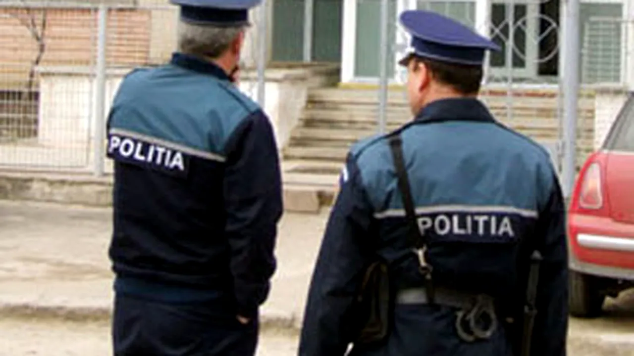 Şeful IPJ Braşov şi alţi poliţişti, cercetaţi prealabil