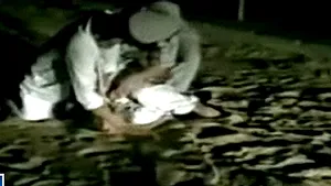 Unul dintre fraţii prinţului moştenitor al Emiratelor Arabe, filmat cum tortura un om - VIDEO
