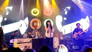 Moonlight Breakfast cântă în deschiderea concertului de la Bucureşti al artistei belgiene Selah Sue