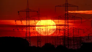 Semnal de alarmă. Luni, la prânz, România consuma sub 6.000 MW de energie, un nivel extrem de redus