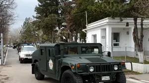 VIDEO Armata a ieşit pe străzi cu tehnică militară. Misiuni după intrarea în vigoare a Ordonanţei militare nr.3