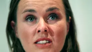 Martina Hingis revine în tenis: 