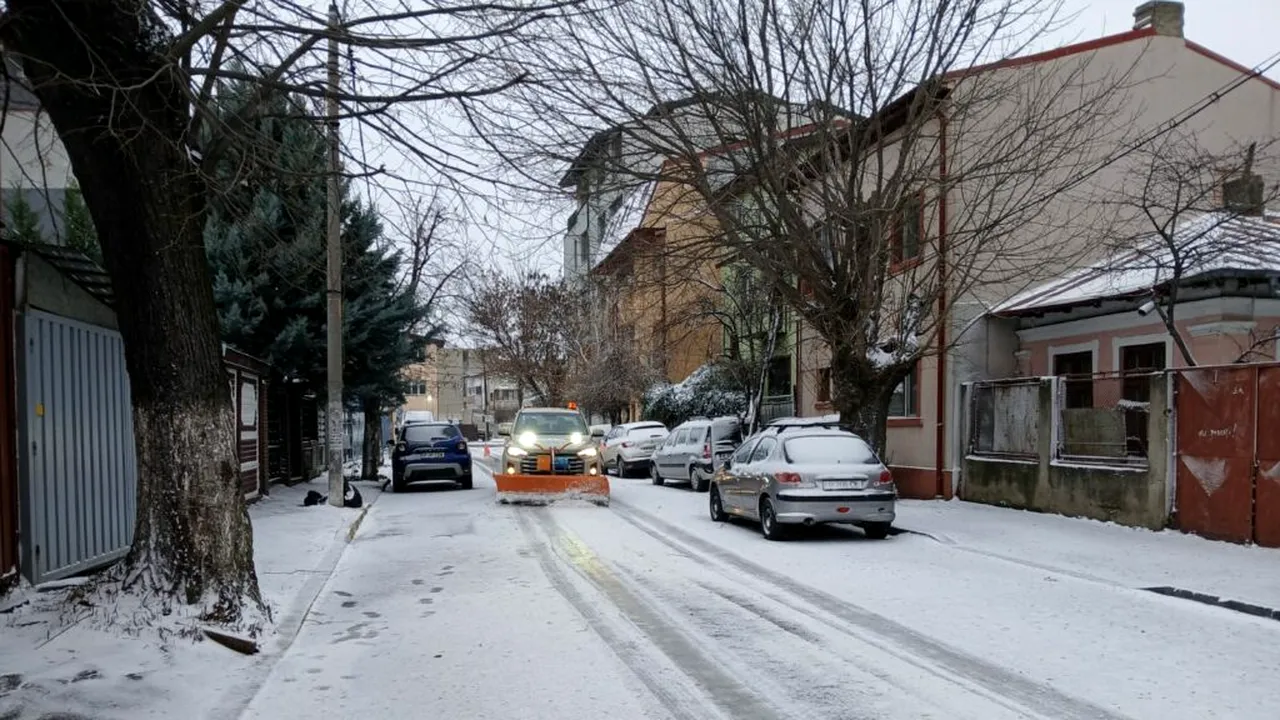 2.500 de tone de material antiderapant pentru Sectorul 5: se circulă în condiții de iarnă