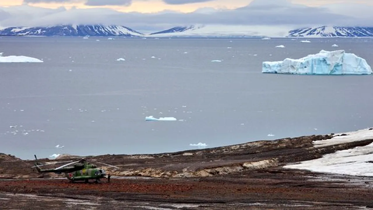 Topirea gheţii Oceanului Arctic - 