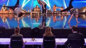 O trupă din care fac parte trei români, în competiţia 