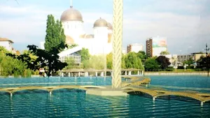 Sculptorul Florin Codre, obligat de Tribunalul Bucureşti să instaleze Monumentul Marii Uniri. Artistul: Decizia e 