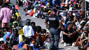 17 state europene, inclusiv Germania şi Franţa, solicită accelerarea returnării migranţilor 