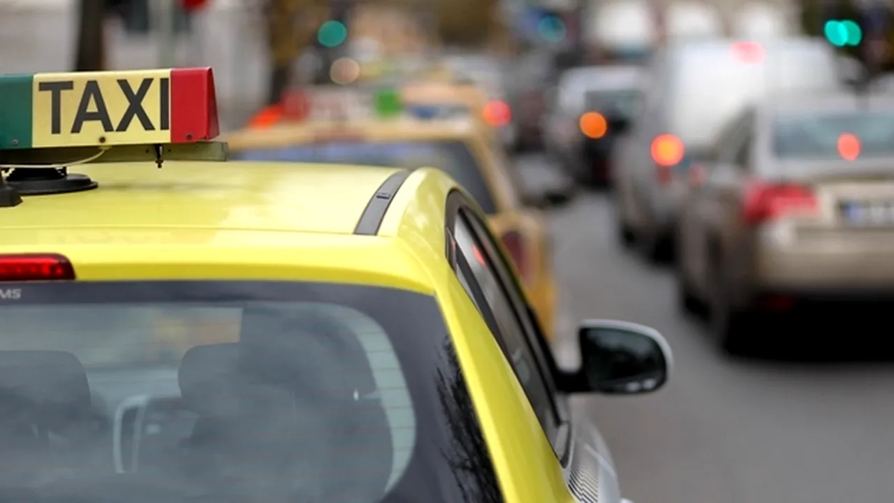 Companiile de taxi încep scumpirile pe legislaţia actualizată: Unele tarife ajung la 1,99 lei/km, în timp ce altele ar putea creşte chiar şi cu mai mult