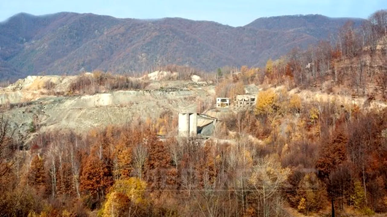 Autorizaţia care permitea crearea unui şantier în cadrul proiectul minier aurifer de la Certej a fost suspendată