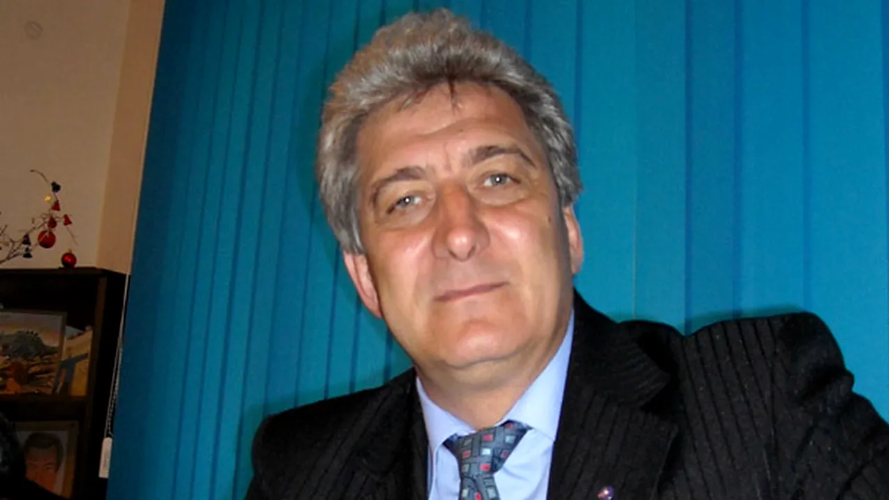 Percheziţii la primarul oraşului Oţelu Roşu, Iancu Simion, într-un caz privind fraude într-un proiect cu fonduri europene