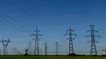 România este importator net de energie electrică de la începutul anului. În ce minut s-a consumat cel mai mult curent