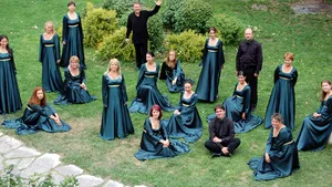 Cinci români s-au înscris în cel mai mare cor realizat vreodată