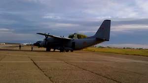 Ponta a plecat spre Ankara cu un avion militar Spartan al MApN, spunând că este mai ieftin - FOTO