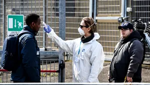 Coronavirusul a ajuns şi la nivel înalt. Lista oficialilor care au fost infectaţi cu noul virus 2019-nCov