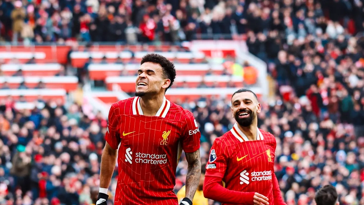 Liverpool se distanţează în fruntea Premier League după o victorie tensionată cu Wolves