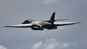 Un bombardier al Rusiei s-a prăbușit în Siberia