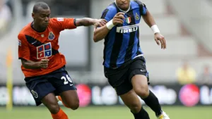 Rapid va plăti 1,25 milioane de euro pentru Joao Paulo şi 90.000 pentru Vasco Matos