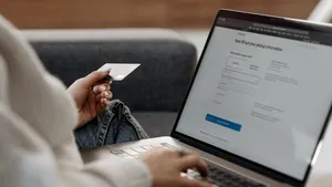 Cum arată plățile moderne – card digital și cashback fără complicații (P)