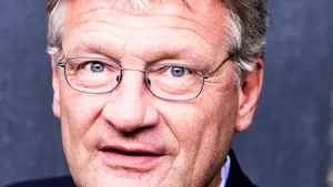 Liderul partidului Alternativa pentru Germania demisionează. Jörg Meuthen spune că partidul a alunecat spre extrema dreaptă: 