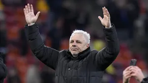 Marius Șumudică și-a anunțat demisia în fața fanilor nervoși: ”Eu nu mai sunt antrenorul Rapidului. E vina mea”.
