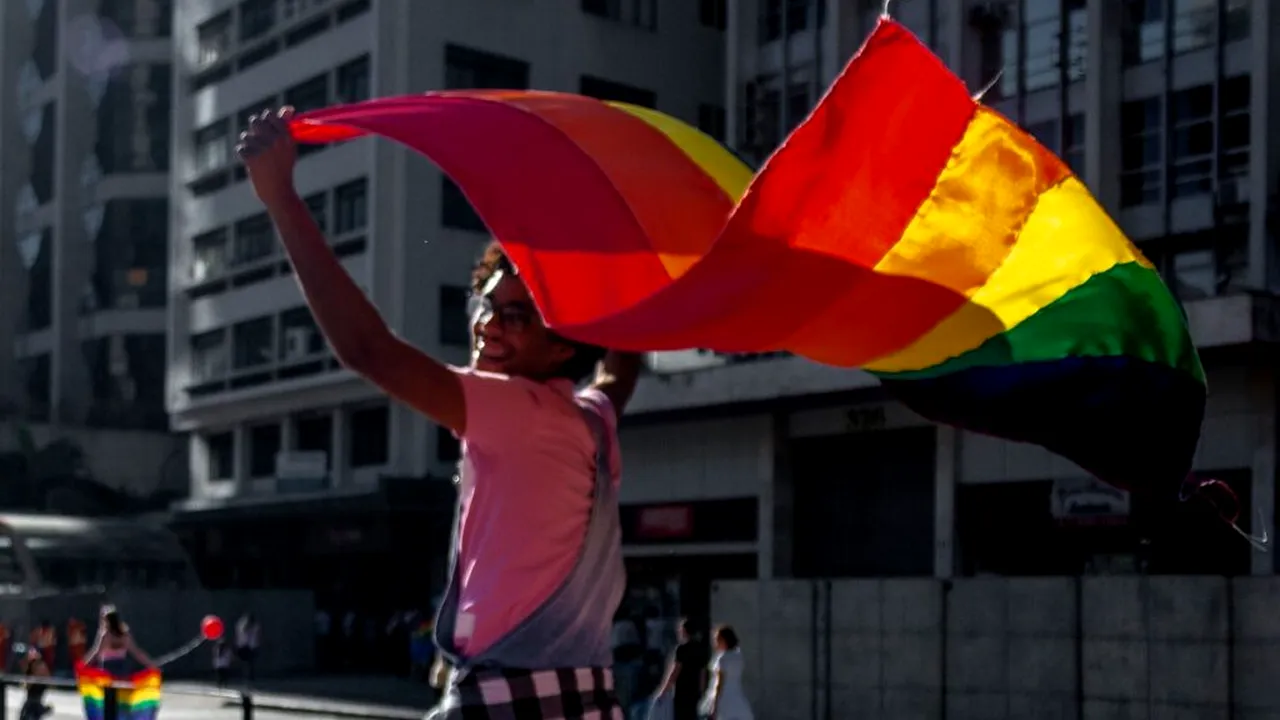 Încep Jocurile Gay de la Valencia: peste 10.000 de participanți la cea mai mare competiție de gen din lume