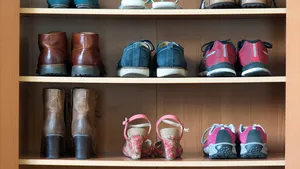 De ce nu e bine să pătrunzi încălţat în casă