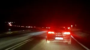 Şase persoane rănite în urma unui accident în Argeş. Trafic blocat pe DN67B Piteşti – Drăgăşani