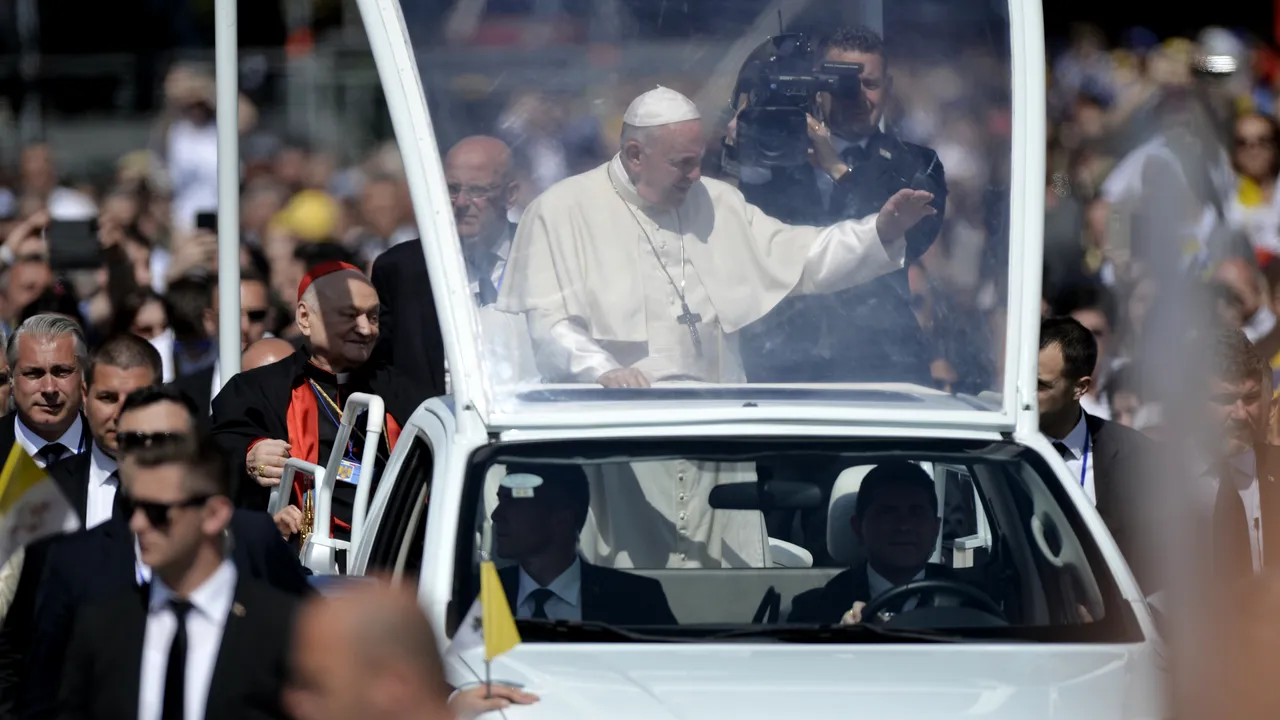 Vizita Papei Francisc în România. Ce videoclip a publicat Vaticanul pe internet, la scurt timp după plecarea Suveranului Pontif