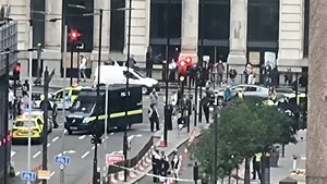 Alertă cu bombă în Londra. London Bridge a fost închis