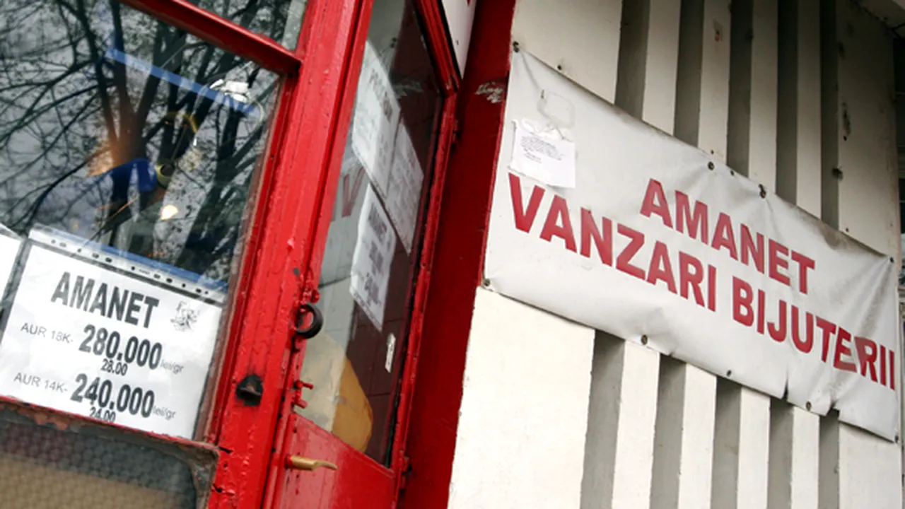 BNR: Casele de amanet nu pot cere garanţii imobiliare pentru împrumuturile acordate